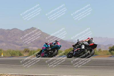 media/Apr-13-2025-Race Pace (Sun) [[7918213ab8]]/Vested/5-Turn 9 Side (1115am)/
